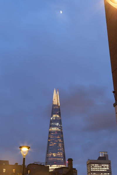 The Shard under the moon, London, Great Britain, UK
