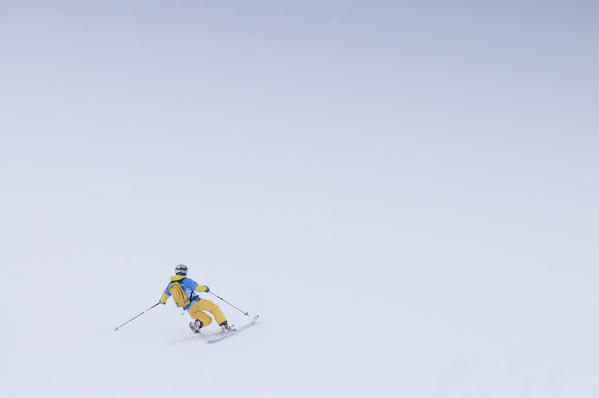 Ski,Telemark,Snowfall,Auronzo,Dolomites,Cadore,Veneto,Italy