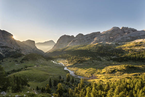 San Vigilio di Marebbe, Fanes, Dolomites, South Tyrol, Italy, Europe. Sunrise on the Fanesalm with the peaks Mount Cristallo, Mount Vallon Bianco and Furcia Rossa