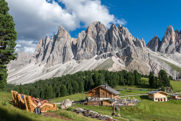 Funes Valley, Dolomites, South Tyrol, Italy. The mountain cinema near Refuge delle Odle/Geisleralm with the Odle Peaks