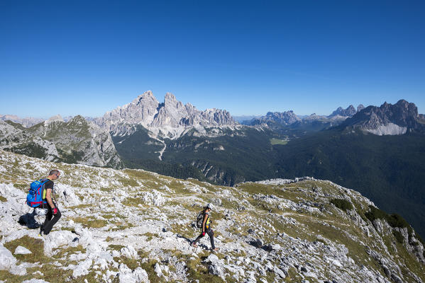 Sorapiss, Dolomites, Veneto, Italy. Climbers on the via ferrata Vandelli