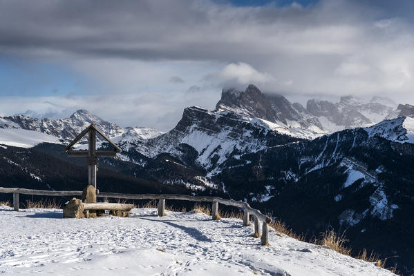 Alpe di Siusi/Seiser Alm, Dolomites, South Tyrol, Italy. The Odle view from Filln Spitz