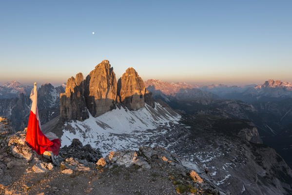 Tre Cime di Lavaredo, Dolomites, South Tyrol, Italy. Sunrise at the Tre Cime di Lavaredo / Drei Zinnen