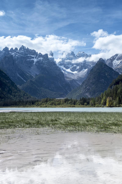 Carbonin, Dolomites, South Tyrol, Italy. Lake Landro with the peaks of the Cistallo group 