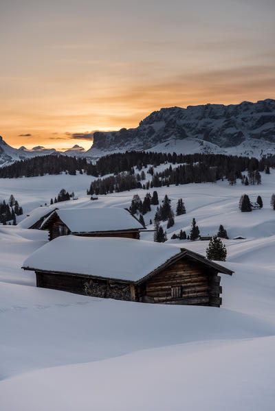 Alpe di Siusi/Seiser Alm, Dolomites, South Tyrol, Italy. Sunrise on the Alpe di Siusi / Seiser Alm