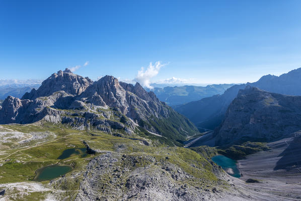 Sesto/Sexten, Dolomites, South Tyrol, province of Bolzano, Italy. View from the summit of Monte Paterno/Paternkofel 