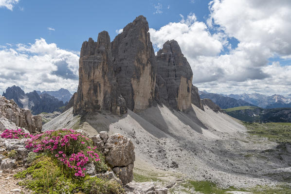 Sesto / Sexten, province of Bolzano, Dolomites, South Tyrol, Italy. The ree Peaks