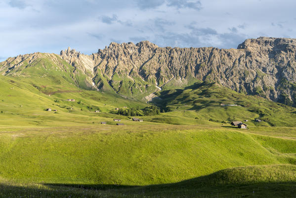 Alpe di Siusi/Seiser Alm, Dolomites, South Tyrol, Italy. The rock walls of Denti di Terrarossa