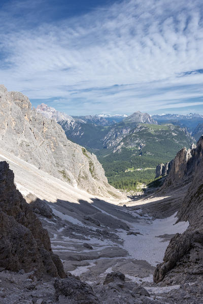Misurina, Cadini mountains, Dolomites, province of Belluno, Veneto, Italy. View from Forcella del Diavolo