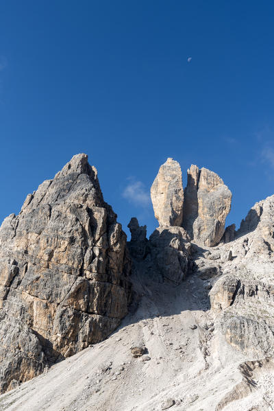 Cristallino di Misurina, Misurina, Dolomites, province of Belluno, Veneto, Italy. The Campanile Dibona, also called lobster claw