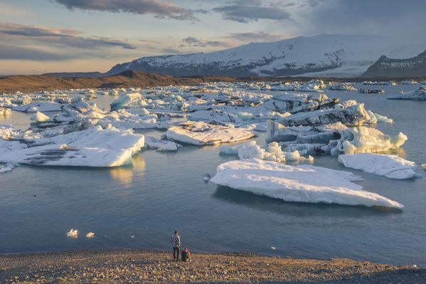 Jokulsarlon, southern Iceland. Icebergs on the glacier lagoon.