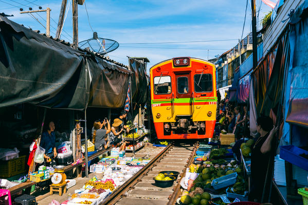 Maeklong Railway Market, Samut Songkhram, Bangkok, Thailand.