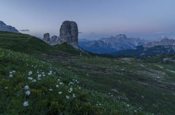 Cinque Torri, Falzarego Pass, Cortina d'Ampezzo, Dolomiti, Dolomites, Veneto, Italy. Cinque Torri