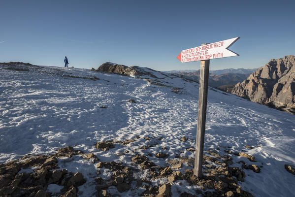 Lagazuoi mount, Falzarego Pass, Cortina d'Ampezzo, Dolomiti, Dolomites, Belluno, Veneto, Italy. Kaiserjager path's sign