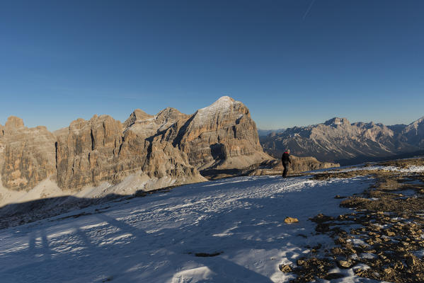 Tofana mount, Lagazuoi mount, Falzarego Pass, Cortina d'Ampezzo, Dolomiti, Dolomites, Belluno, Veneto, Italy.   Lagazuoi mount.
