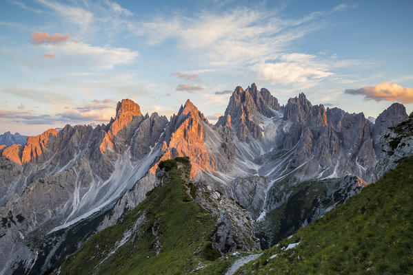 Italy,Veneto,Belluno district,Auronzo di Cadore,sunset over the many spiers that shape the Cadini di Misurina group