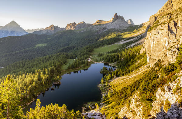 Italy,Veneto,Belluno district,Cortina d'Ampezzo,elevated view of lake Federa