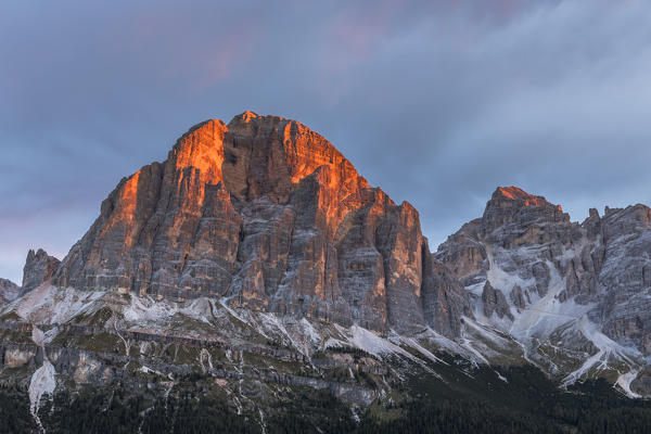 Italy,Veneto,Belluno district,Boite valley,Tofana di Rozes and Tofana di Mezzo at sunrise