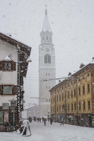 Italy,Veneto,Belluno district,Boite Valley,it snows in Corso Italia,the renowned shopping street in Cortina d'Ampezzo