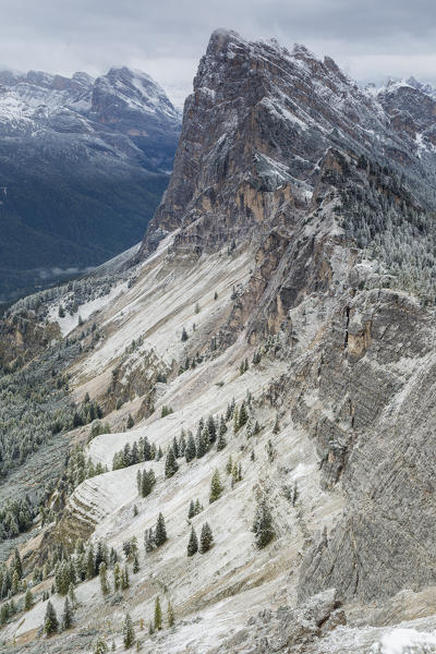 Italy,Veneto,Belluno district,Boite Valley,Cortina d'Ampezzo,peaks of Pomagagnon group with the first snow