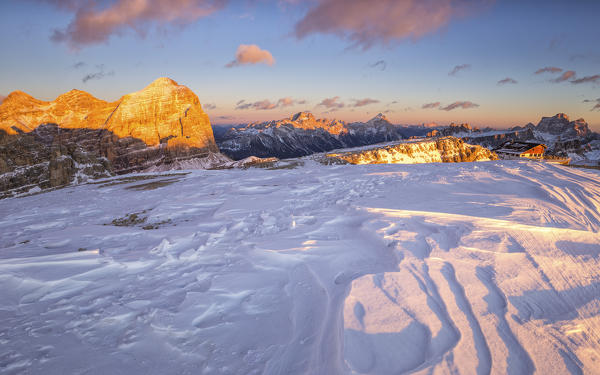 Winter sunset from Mount Lagazuoi,Cortina d'Ampezzo,Belluno district,Veneto,Italy,Europe