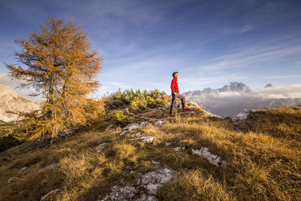 Waiting for the sunset on the Dolomites,Cortina d'Ampezzo,Belluno district,Veneto,Italy,Europe