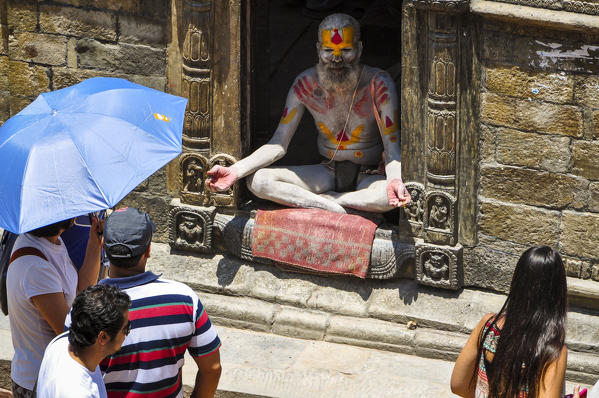 Sadhu in Pashupatinath Temple, Kathmandu, Nepal, Asia