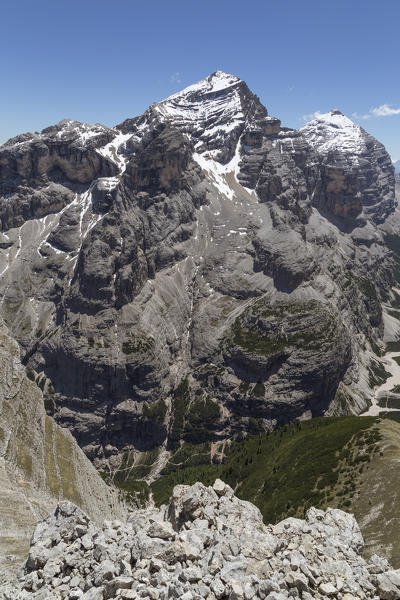 Italy,Veneto,Belluno district,Cortina d'Ampezzo,View of Tofane Group from the top of Croda del Vallon Bianco