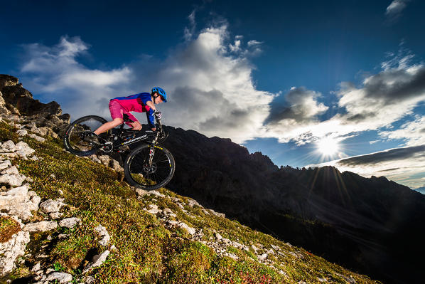 Europe,Dolomites,Italy,Trentino AltoAdige,Latemar,Carezza.
Mountain bikers in action