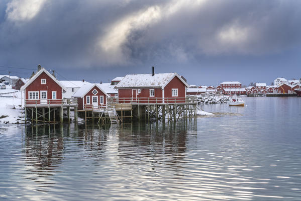 Traditional 'rorbu' houses  in winter. Reine, Lofoten district, Nordland county, Northern Norway, Norway.