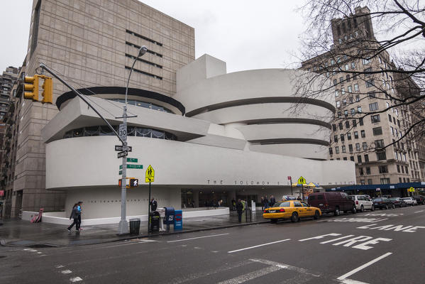 USA, New York State, New York City, Manhattan, Solomon R Guggenheim Museum, 1959, designed by Frank Lloyd Wright