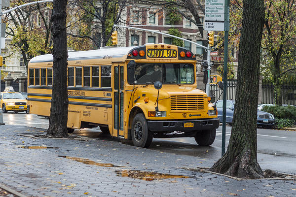 School bus, New York, Manhattan, USA