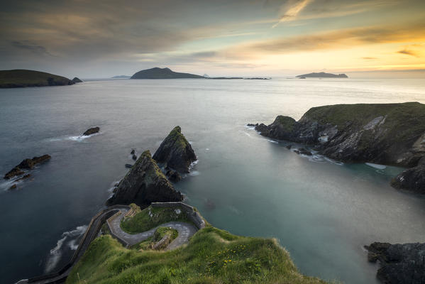 Road to Dunquin Pier and its surroundings. Dunquin, DIngle Peninsula, Co.Kerry, Munster, Ireland, Europe.