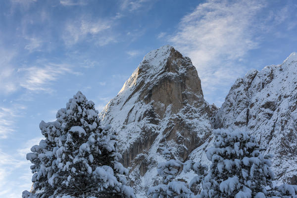 Sas de Putia covered in snow. Passo delle Erbe, Bolzano, Trentino Alto Adige - Sudtirol, Italy, Europe.