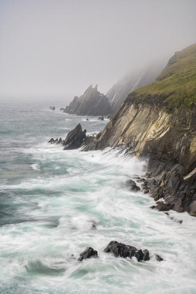 Slea Head, Dingle Peninsula, County Kerry, Munster region, Republic of Ireland, Europe.