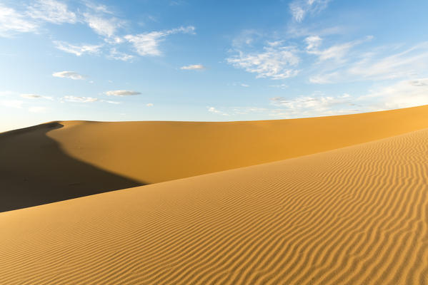 Wind drawn lines on the sand in Gobi Gurvan Saikhan National Park. Sevrei district, South Gobi province, Mongolia.