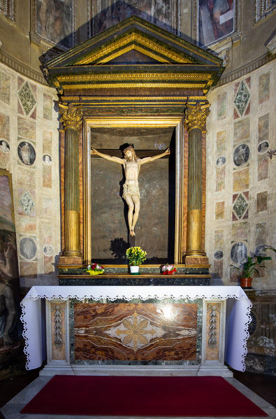 A crucifix inside the Church of the Holy Spirit in the Saxon District
Europe, Italy, Lazio, Province of Rome, Rome