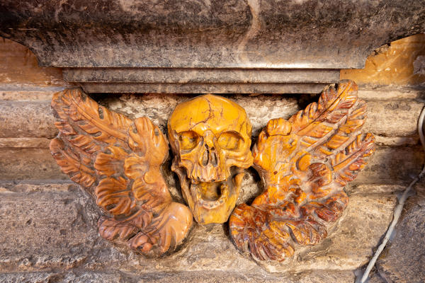 A carved skull inside the Church of the Holy Spirit in the Saxon District
Europe, Italy, Lazio, Province of Rome, Rome