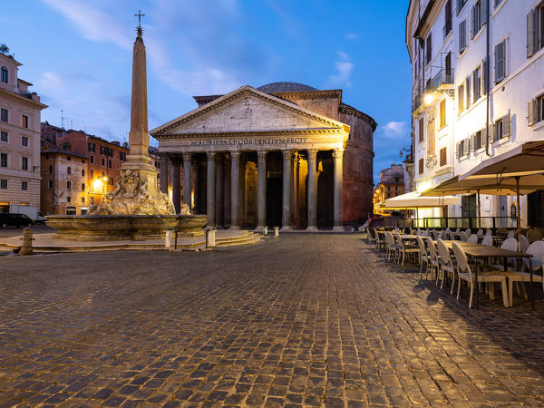 The Pantheon at dawn
Europe, Italy, Lazio Region, Province of Rome, Rome