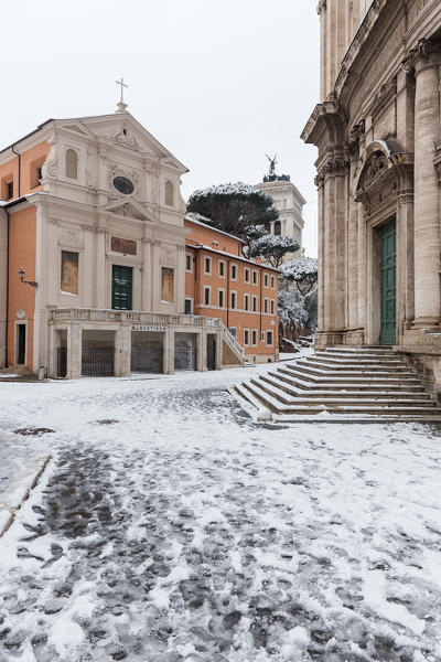 The Church of San Giuseppe dei Falegnami and Church of Santi Luca e Martina after the great snowfall of Rome in 2018
Europe, Italy, Lazio, Province of Rome, Rome