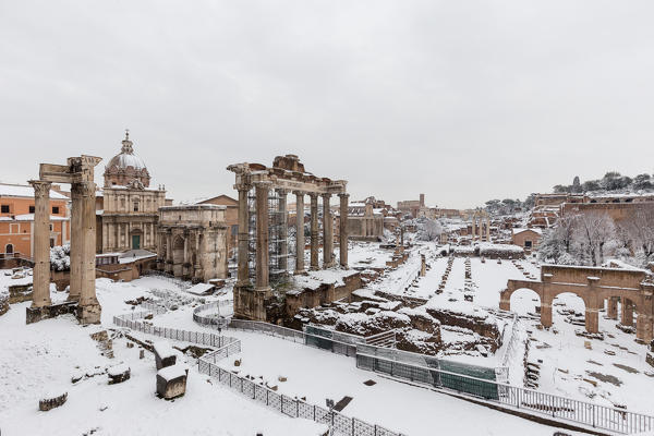 Ruins of Roman Forum covered by the snow after the great snowfall of Rome in 2018
Europe, Italy, Lazio, Province of Rome, Rome