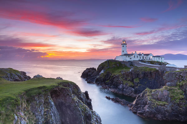 View of the Fanad Head (Fánaid) lighthouse at sunrise, County Donegal, Ulster region, Ireland, Europe.