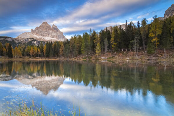 View of lake Antorno with Tre Cime di Lavaredo in the background. Misurina, Dolomites, province of Belluno, Veneto, Italy. 