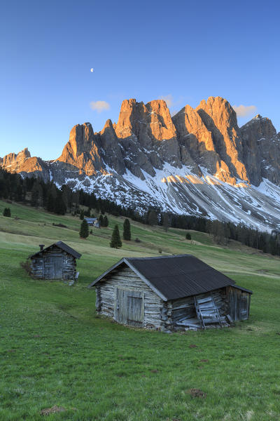 The group of Odle views from Gampen Malga at dawn. Funes Valley. Dolomites South Tyrol Italy Europe