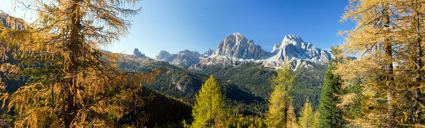Panoramic of Ampezzo Dolomites during autumn, Cortina d'Ampezzo, province of Belluno, Veneto, Italy