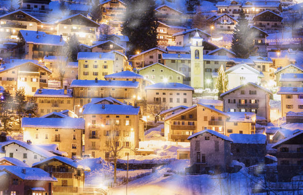 Alpine village of Fraciscio, Campodolcino, Chiavenna Valley, province of Sondrio, Valtellina, Lombardy, Italy