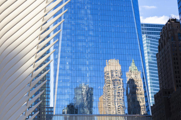 The Oculus building and Freedom Tower, One World Trade Center, Lower Manhattan, New York City, USA