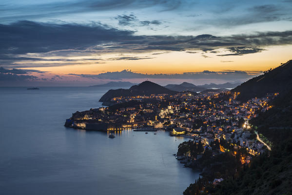 Dubrovnik city at dusk (Dubrovnik, Dubrovnik-Neretva county, Dalmatia region, Croatia, Europe)