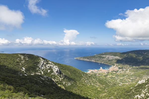 View of the village of Komiza from Hum mount (Komiza, Vis Island, Split-Dalmatia county, Dalmatia region, Croatia, Europe)