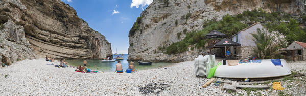 Panoramic view of Stiniva Beach (Vis, Vis Island, Split-Dalmatia county, Dalmatia region, Croatia, Europe)